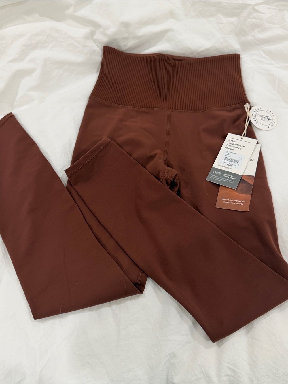 Vuori Rib Studio Leggings in Cedar (size XS)